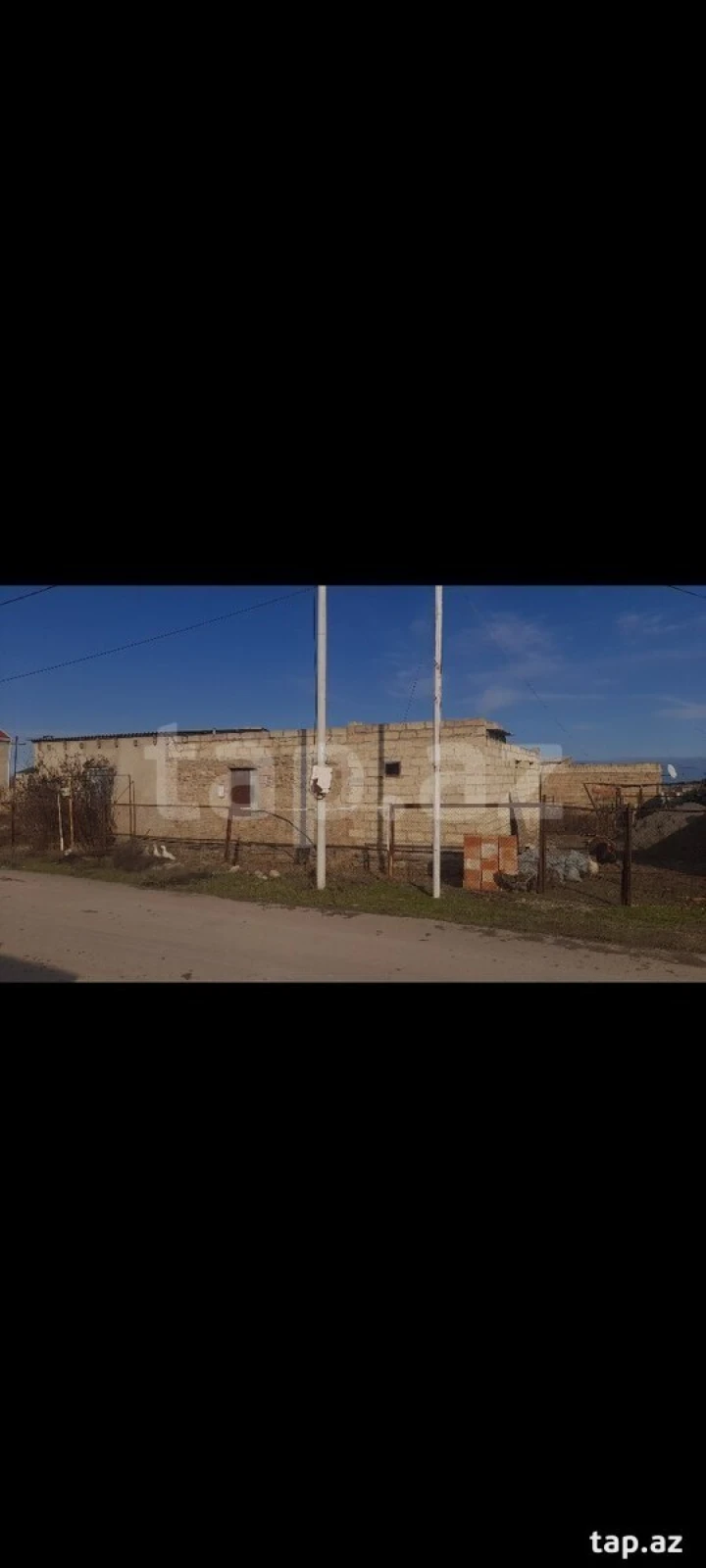 Satılır 5 otaqlı həyət evi