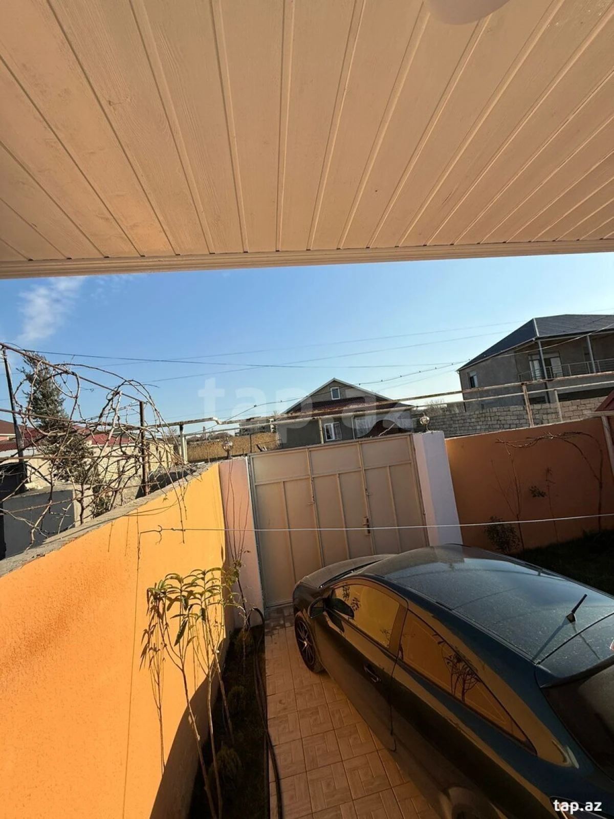 Satılır 3 otaqlı həyət evi