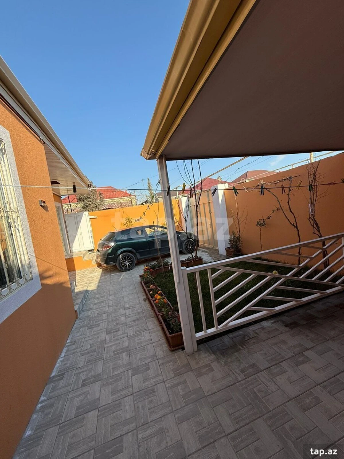 Satılır 3 otaqlı həyət evi