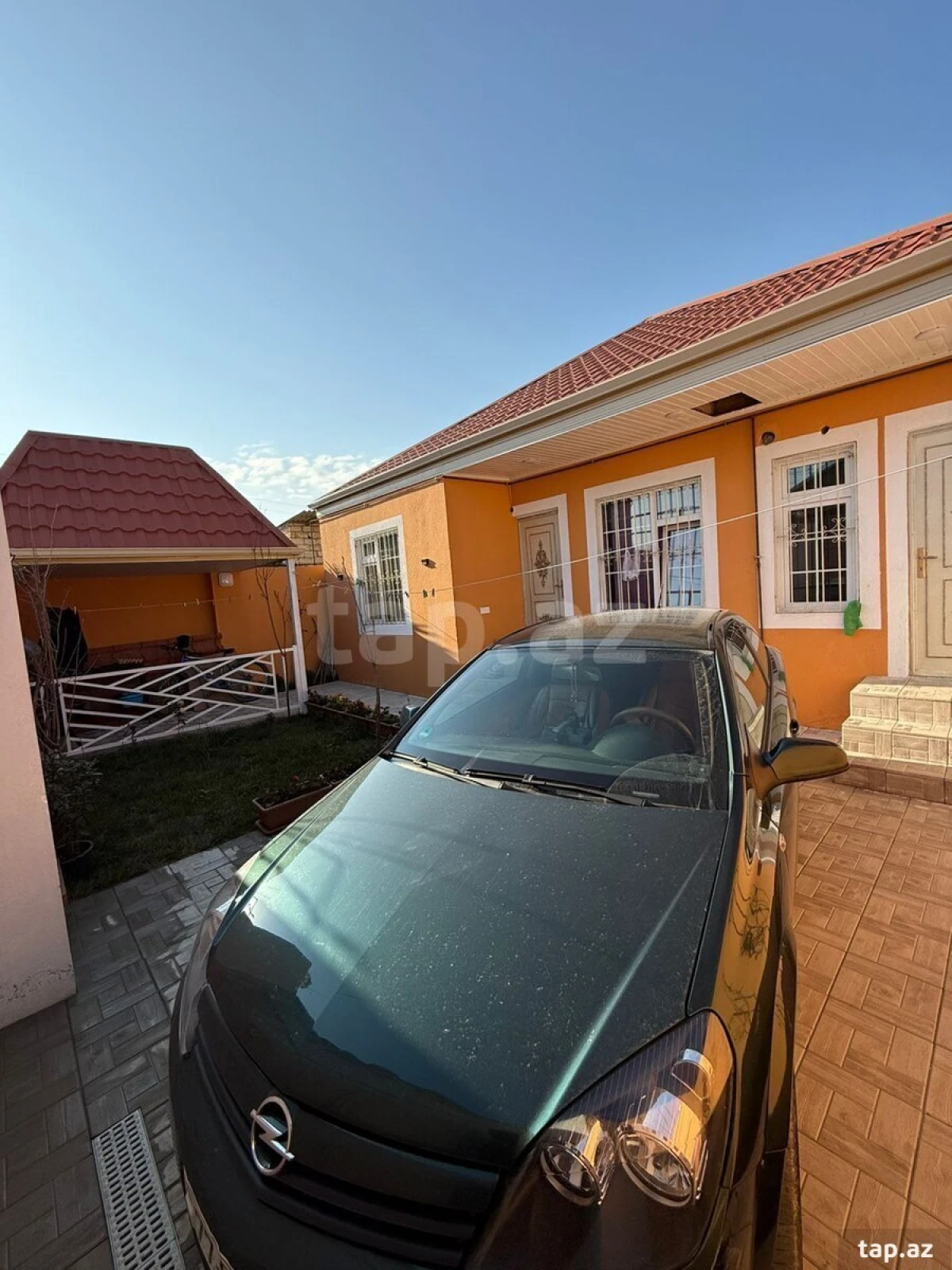 Satılır 3 otaqlı həyət evi