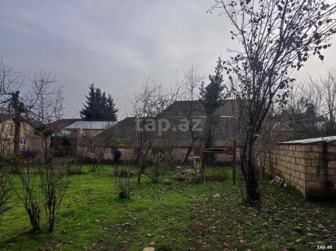 Satılır 3 otaqlı həyət evi