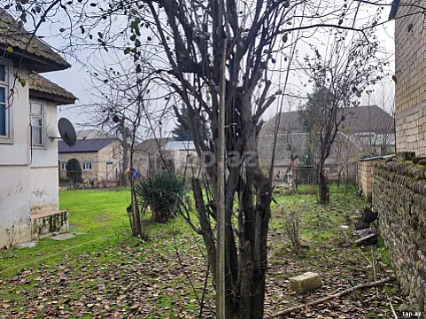 Satılır 3 otaqlı həyət evi