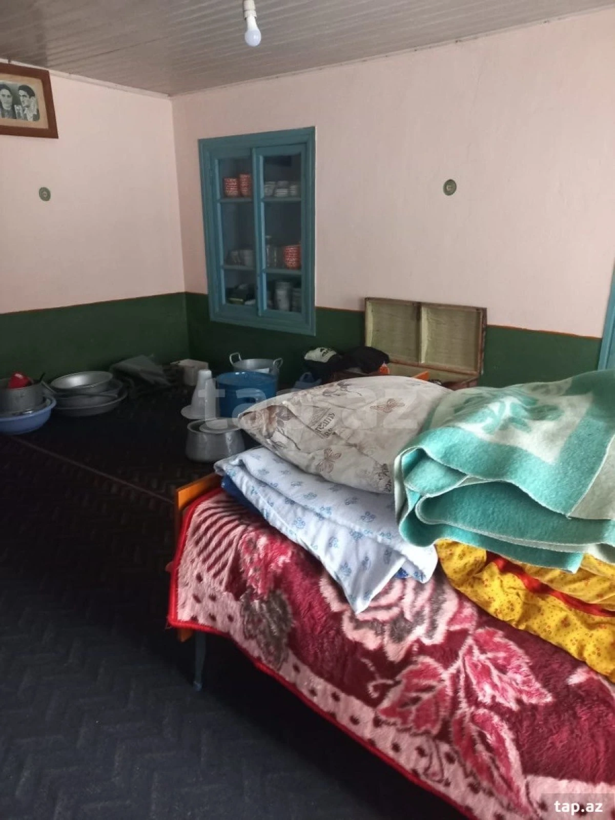 Satılır 3 otaqlı həyət evi