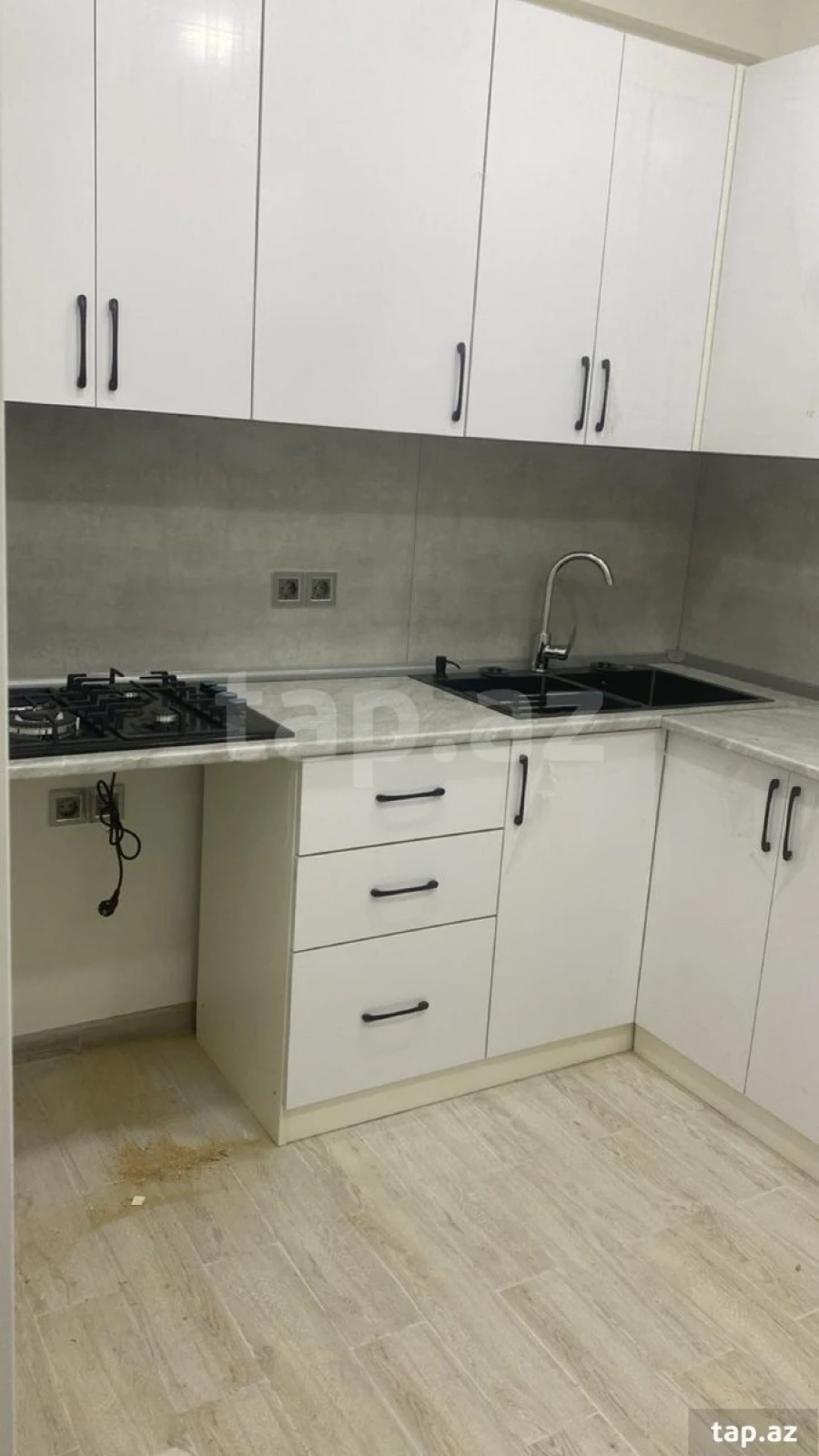 Kirayə verilir 2 otaqlı yeni tikili 50 m²