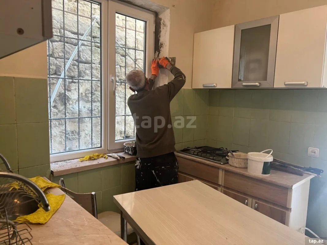 Kirayə verilir 3 otaqlı həyət evi