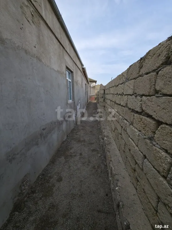 Satılır 3 otaqlı həyət evi