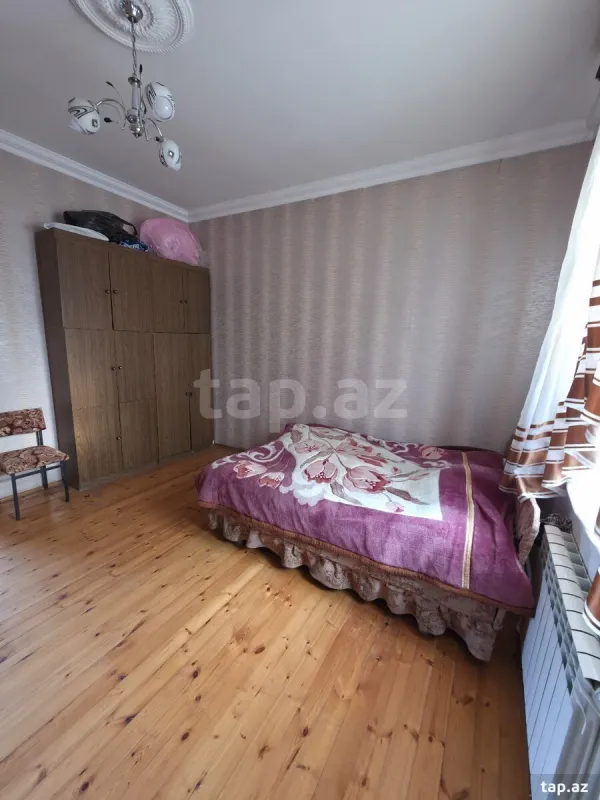 Satılır 3 otaqlı həyət evi