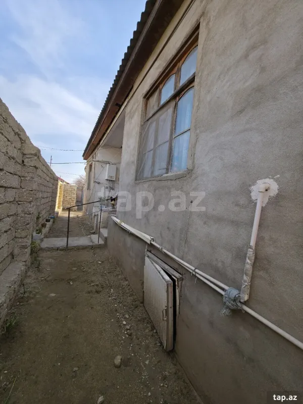 Satılır 3 otaqlı həyət evi