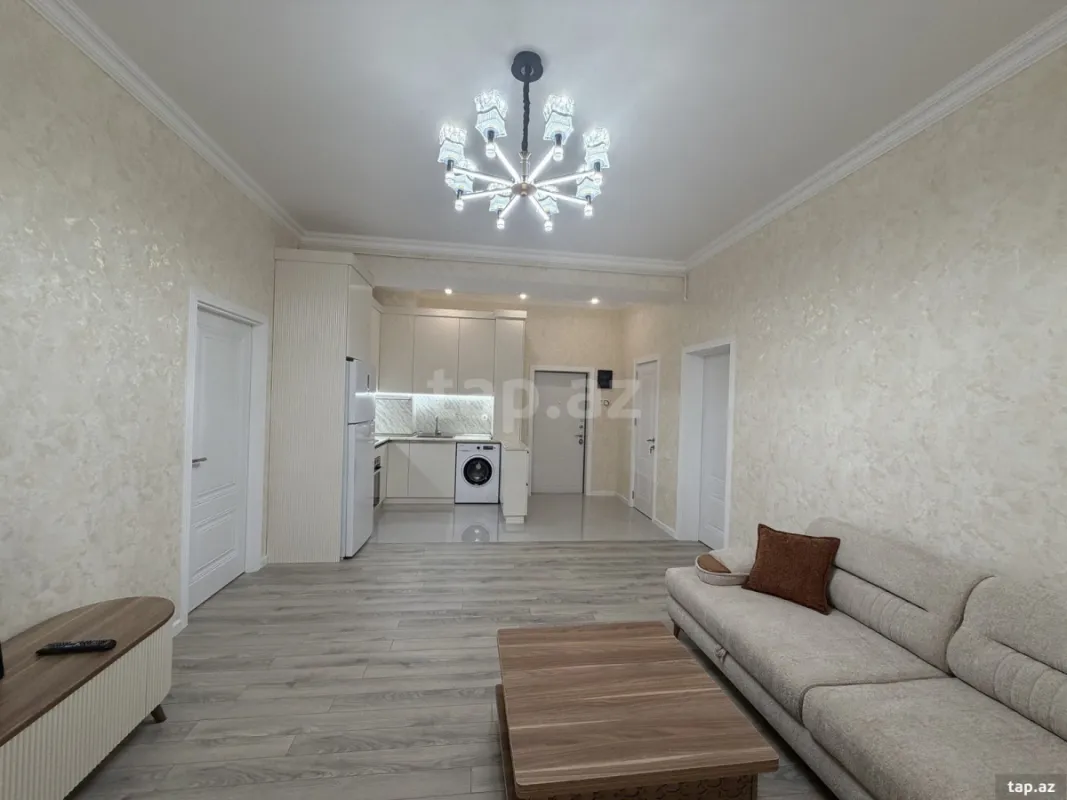 Kirayə verilir 3 otaqlı yeni tikili 100 m²