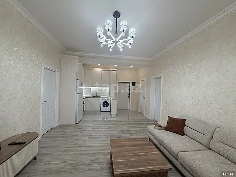 Kirayə verilir 3 otaqlı yeni tikili 100 m²