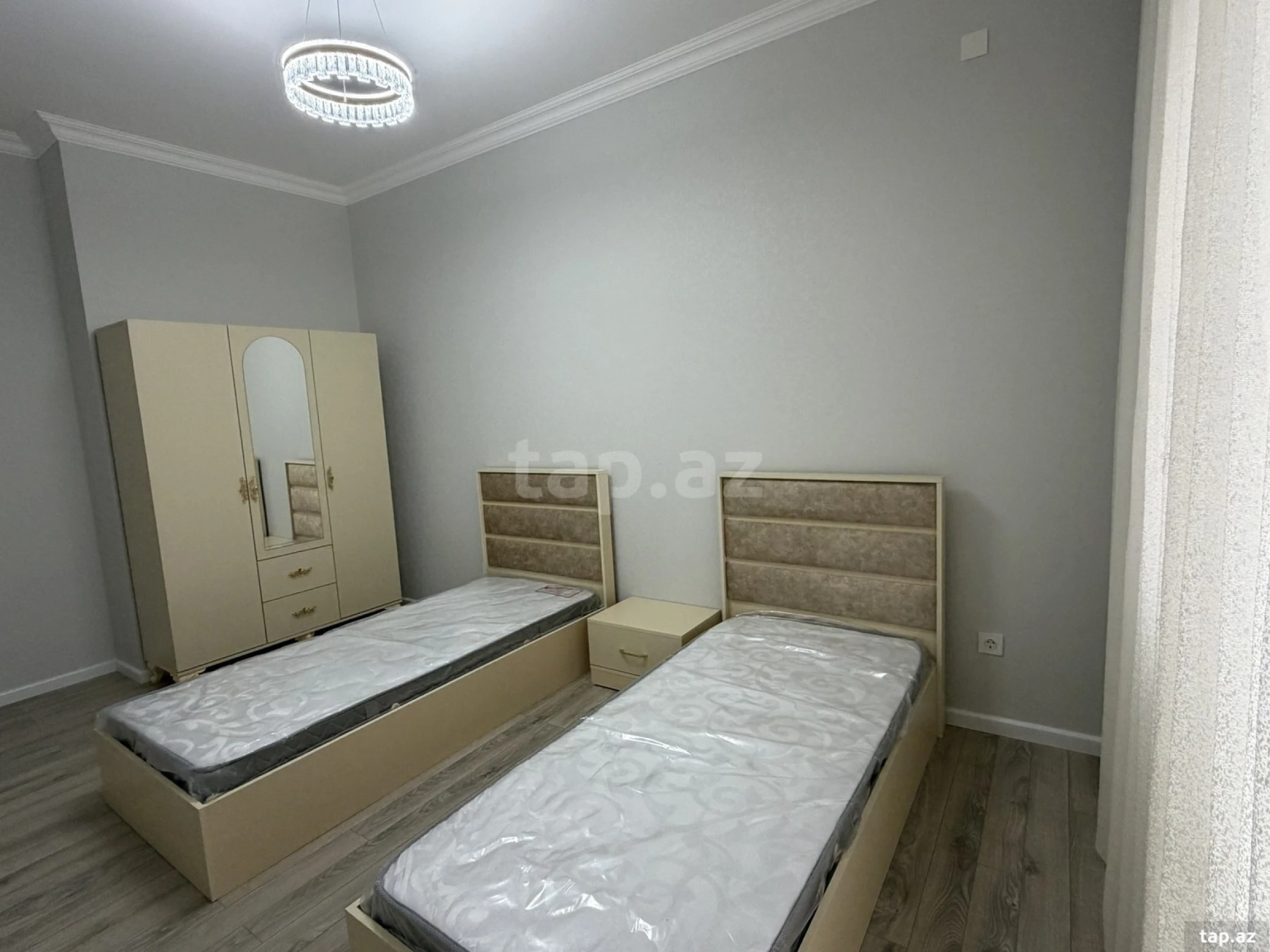 Kirayə verilir 3 otaqlı yeni tikili 100 m²