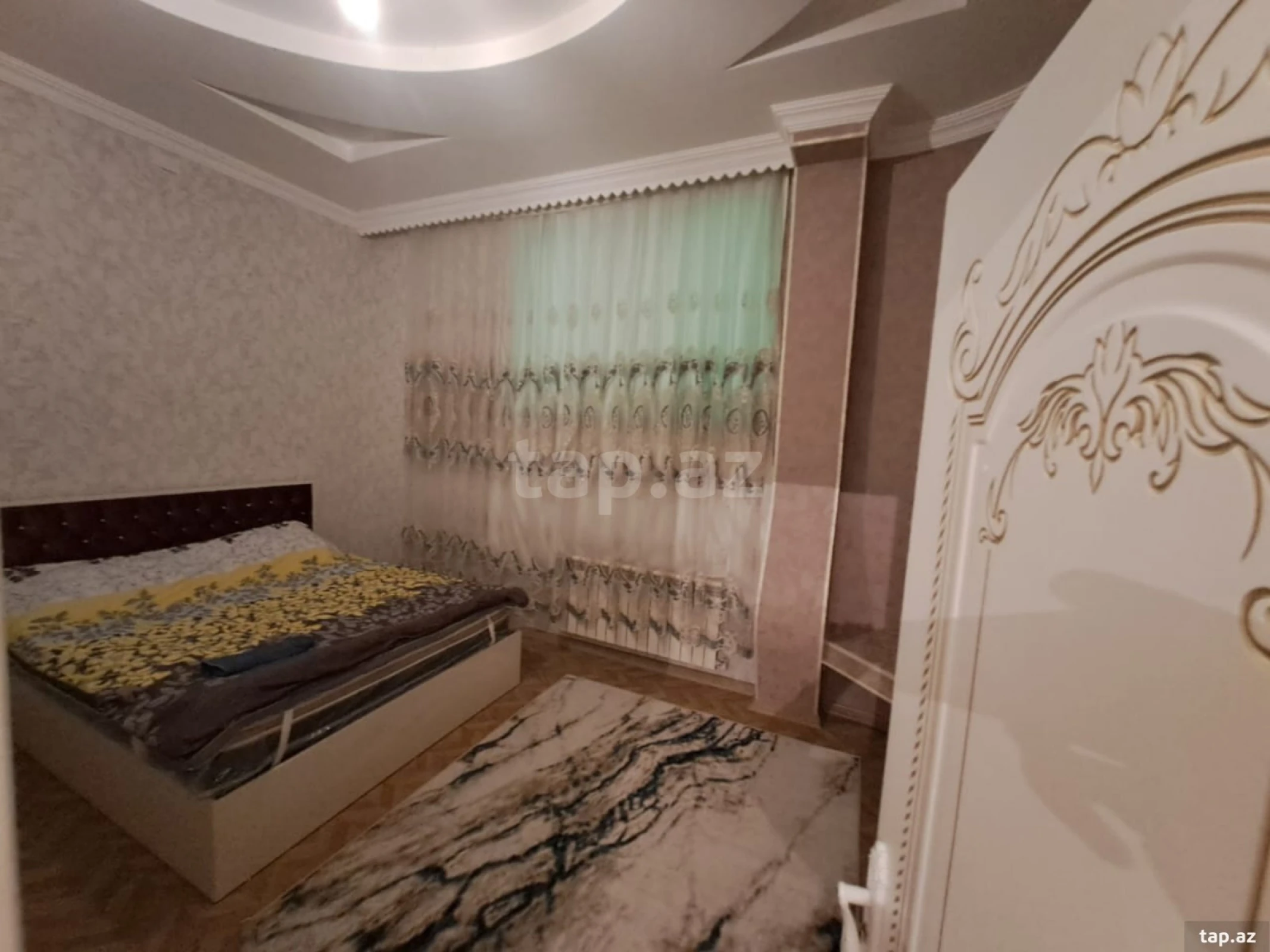 Kirayə verilir 3 otaqlı yeni tikili 120 m²