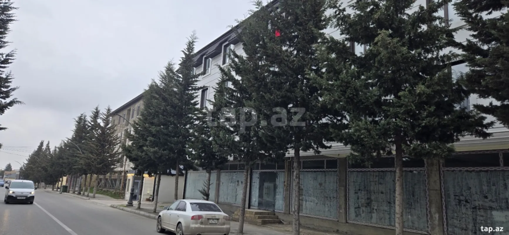 Satılır 3 otaqlı yeni tikili 85 m²