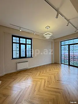 Satılır 2 otaqlı yeni tikili 74 m²