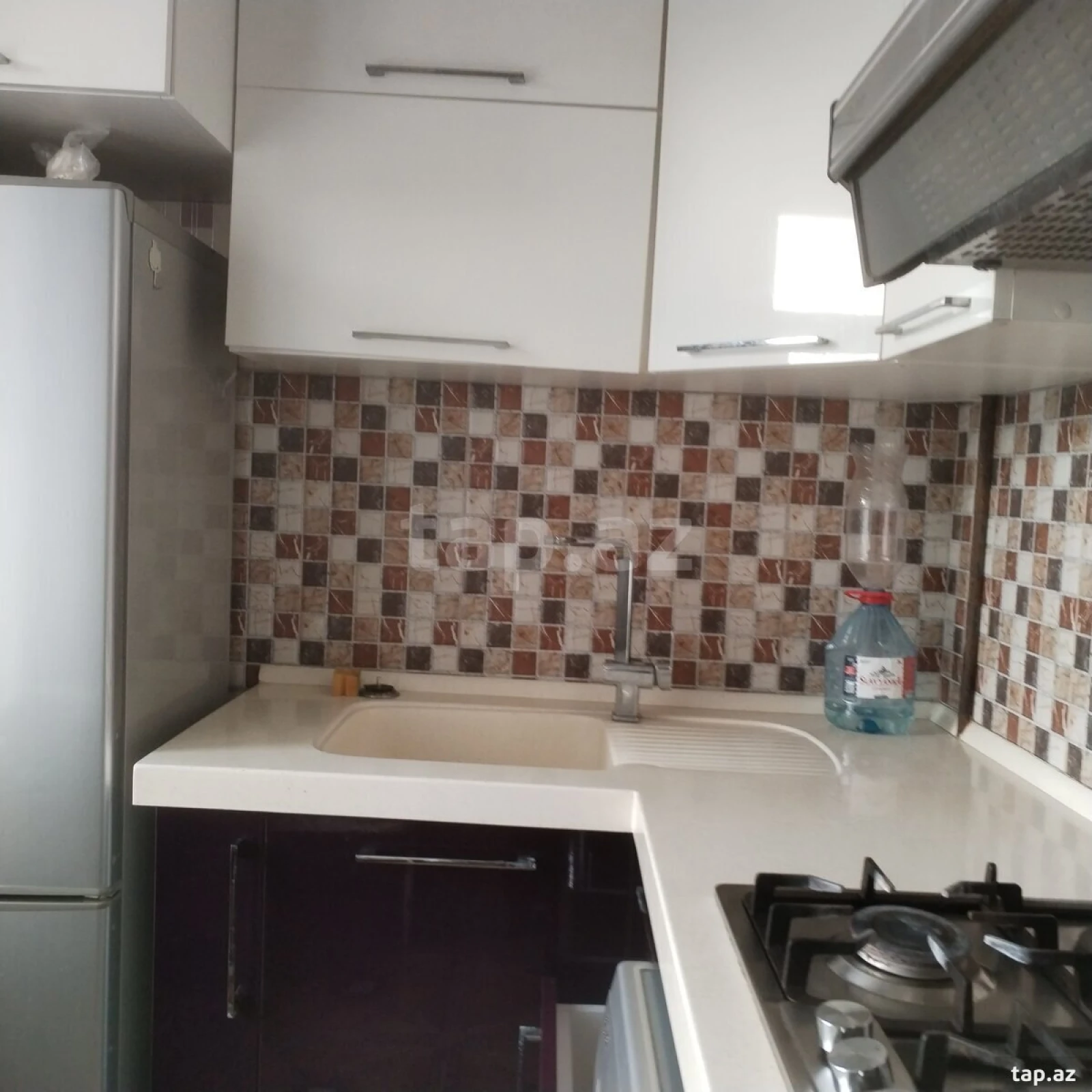 Kirayə verilir 2 otaqlı mənzil 48 m²