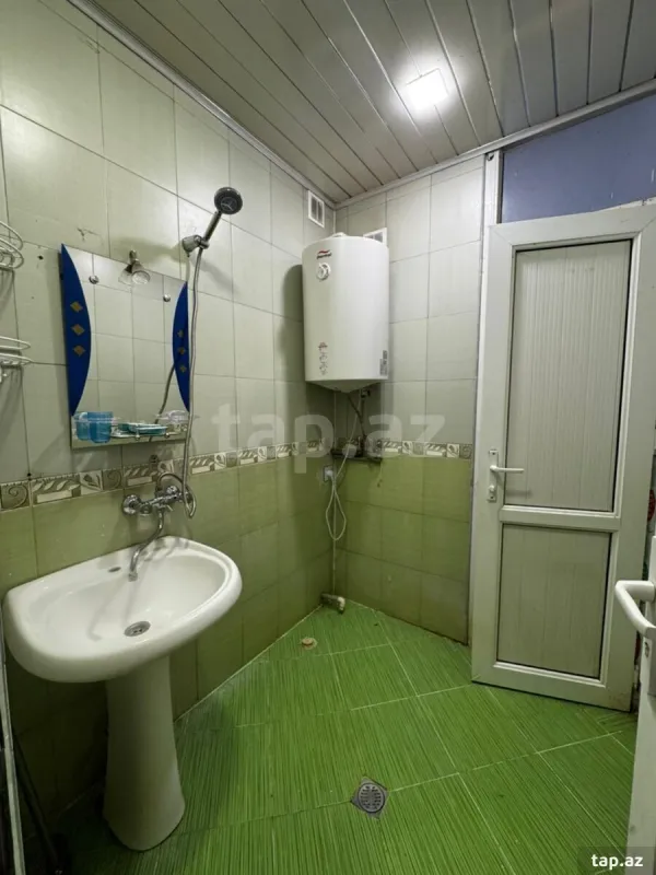 Kirayə verilir 2 otaqlı mənzil 50 m²