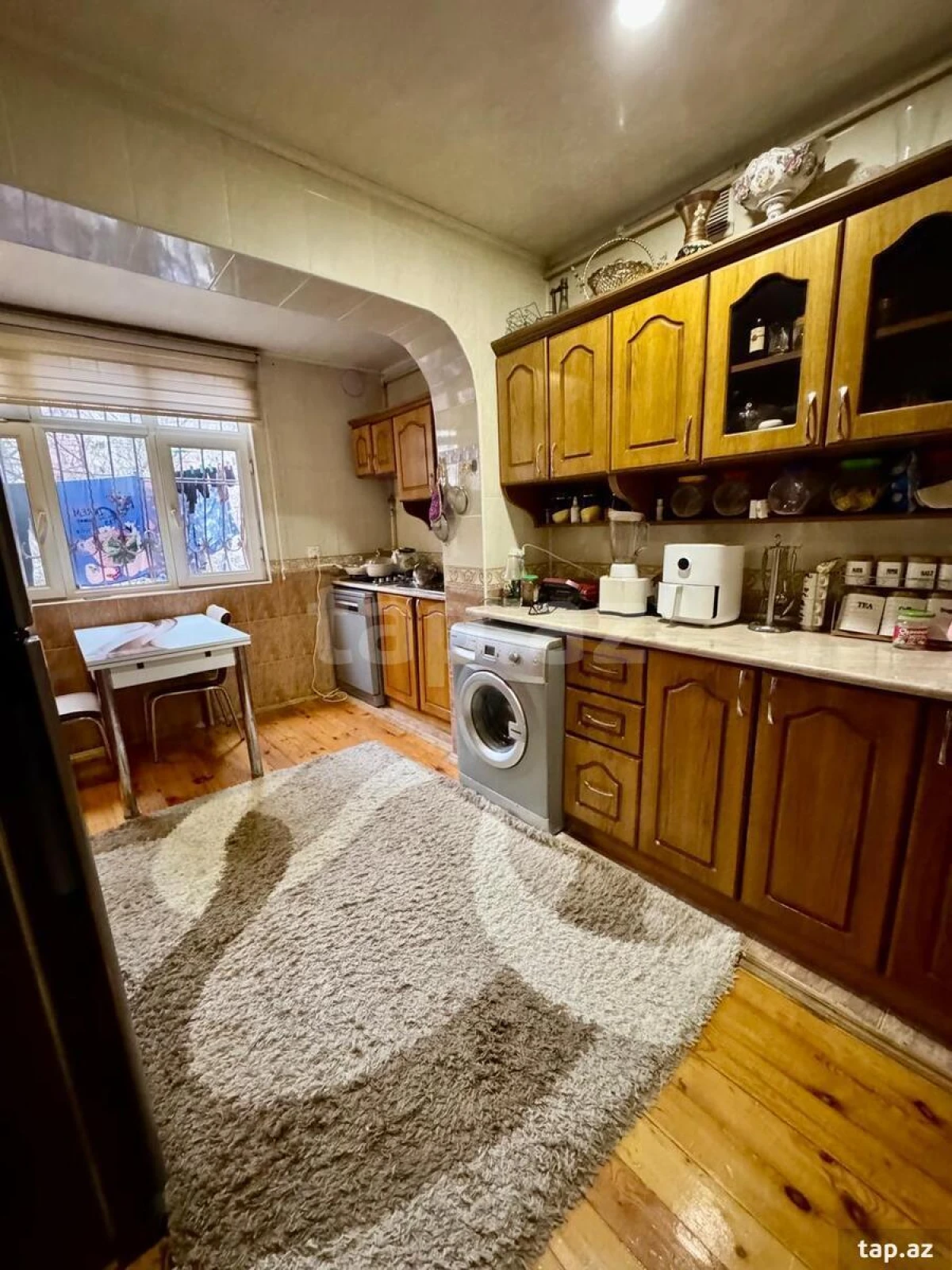 Satılır 4 otaqlı mənzil 115 m²