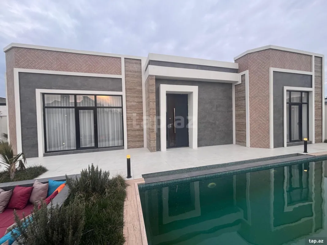 Satılır 5 otaqlı həyət evi 220 m²