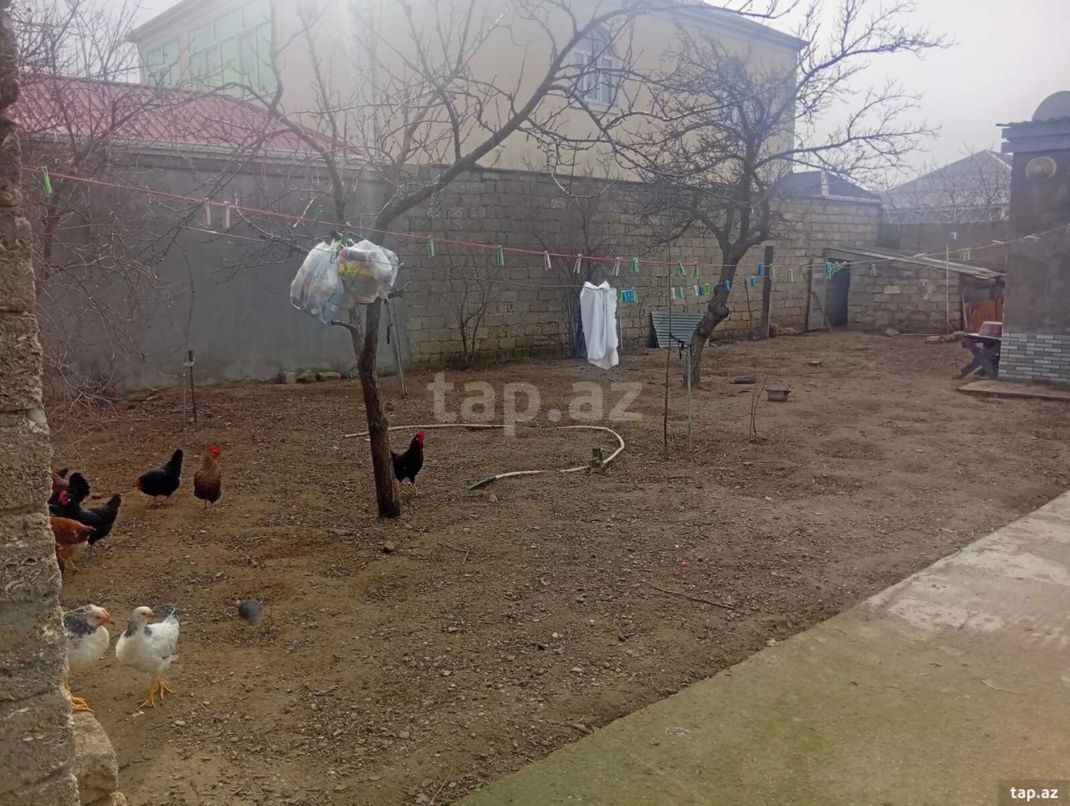 Satılır 4 otaqlı həyət evi 100 m²