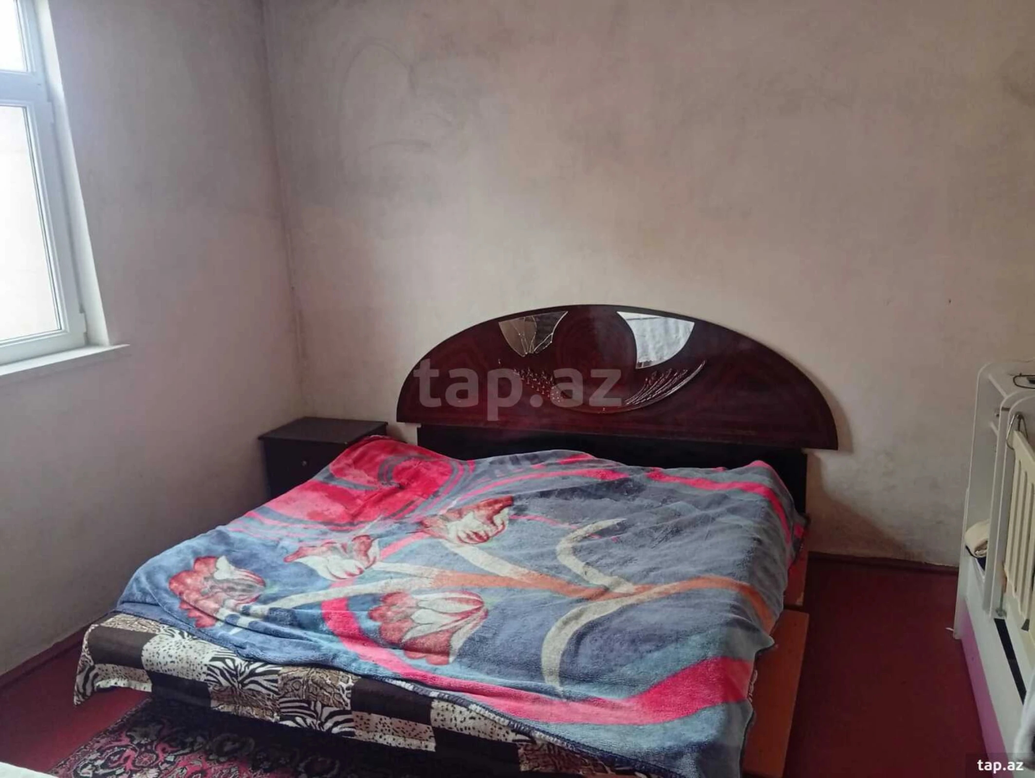 Satılır 4 otaqlı həyət evi 100 m²