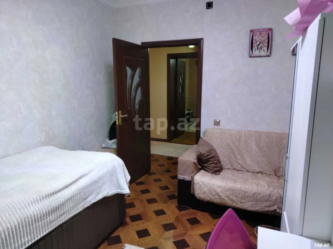 Satılır 5 otaqlı mənzil 110 m²