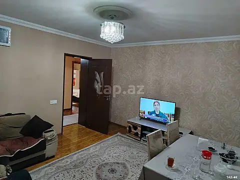 Satılır 5 otaqlı mənzil 110 m²