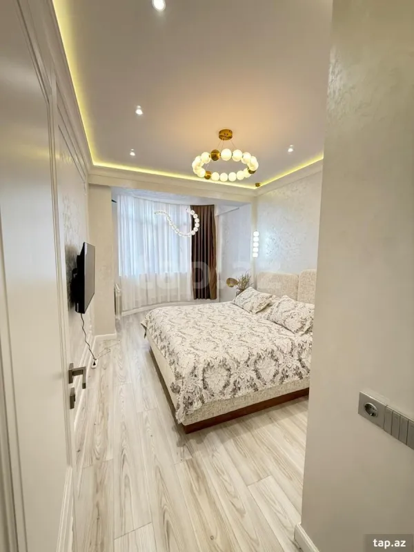 Satılır 3 otaqlı yeni tikili 116 m²