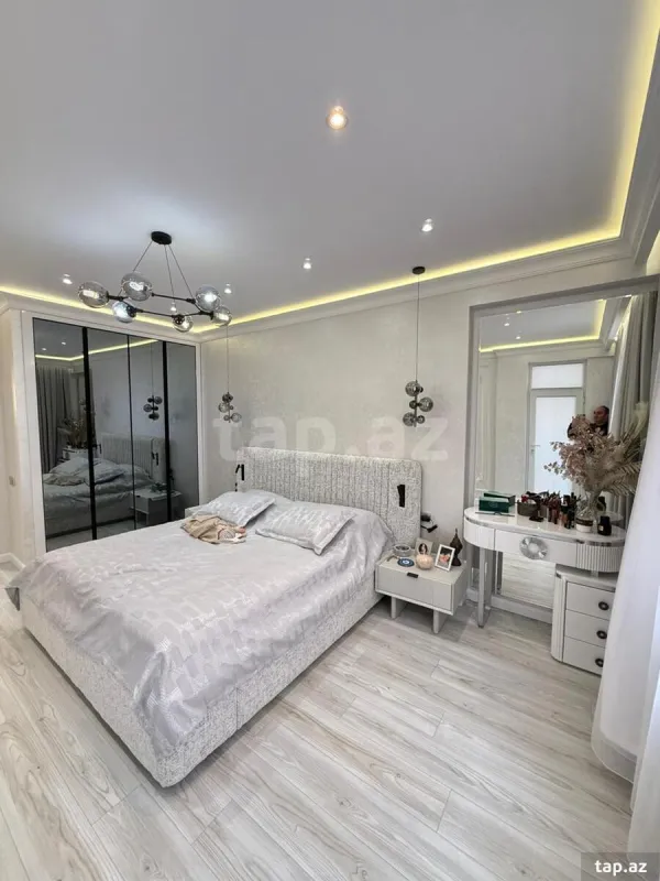 Satılır 3 otaqlı yeni tikili 116 m²