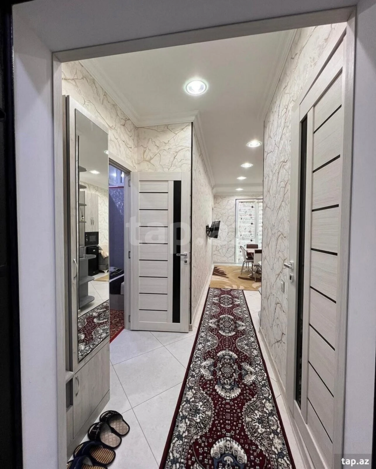 Kirayə verilir 3 otaqlı yeni tikili 65 m²