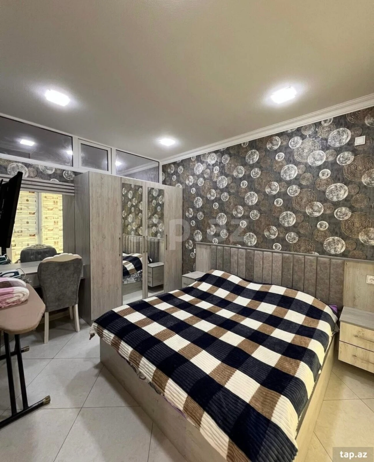 Kirayə verilir 3 otaqlı yeni tikili 65 m²