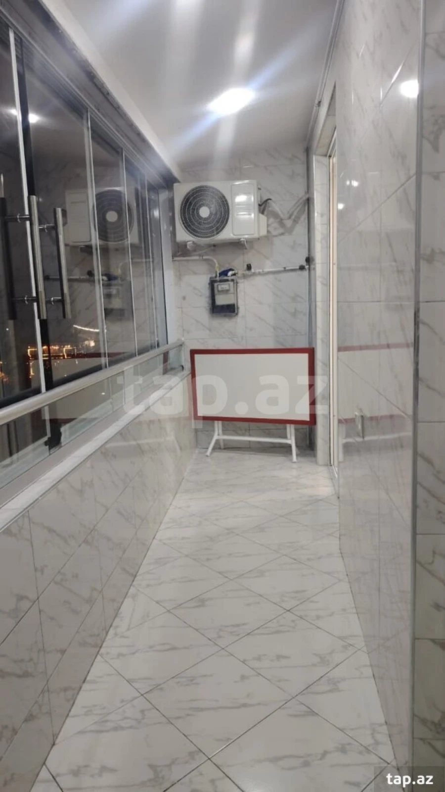 Kirayə verilir 3 otaqlı yeni tikili 65 m²