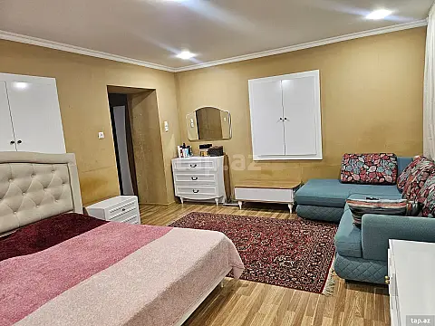 Kirayə verilir 2 otaqlı həyət evi 80 m²