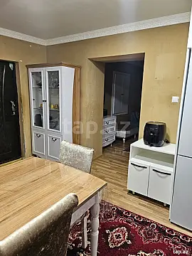 Kirayə verilir 2 otaqlı həyət evi 80 m²