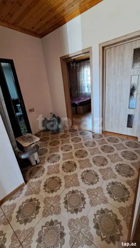 Satılır 4 otaqlı həyət evi 120 m²