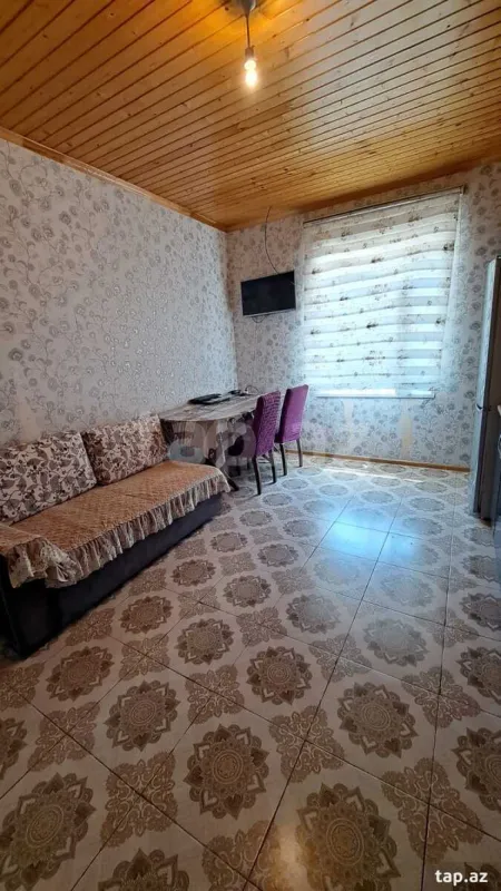 Satılır 4 otaqlı həyət evi 120 m²