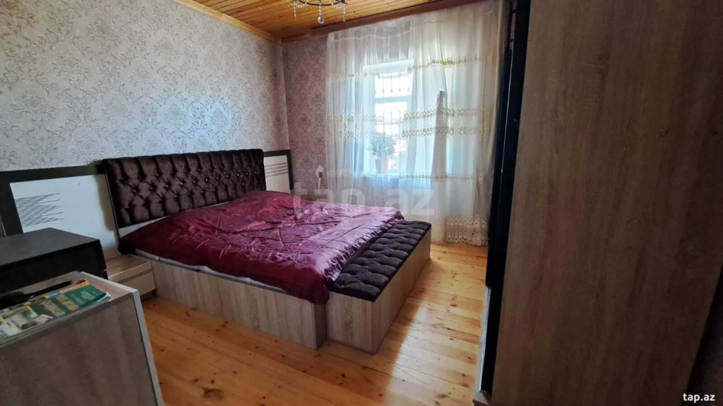 Satılır 4 otaqlı həyət evi 120 m²
