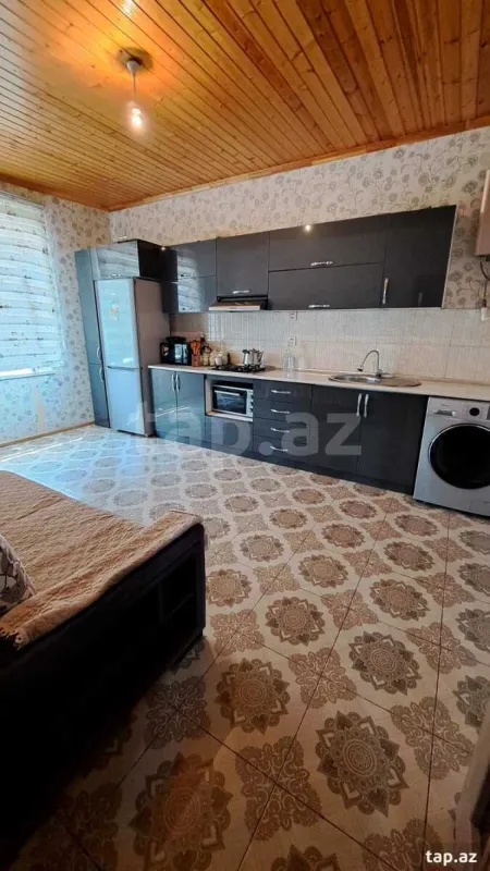 Satılır 4 otaqlı həyət evi 120 m²