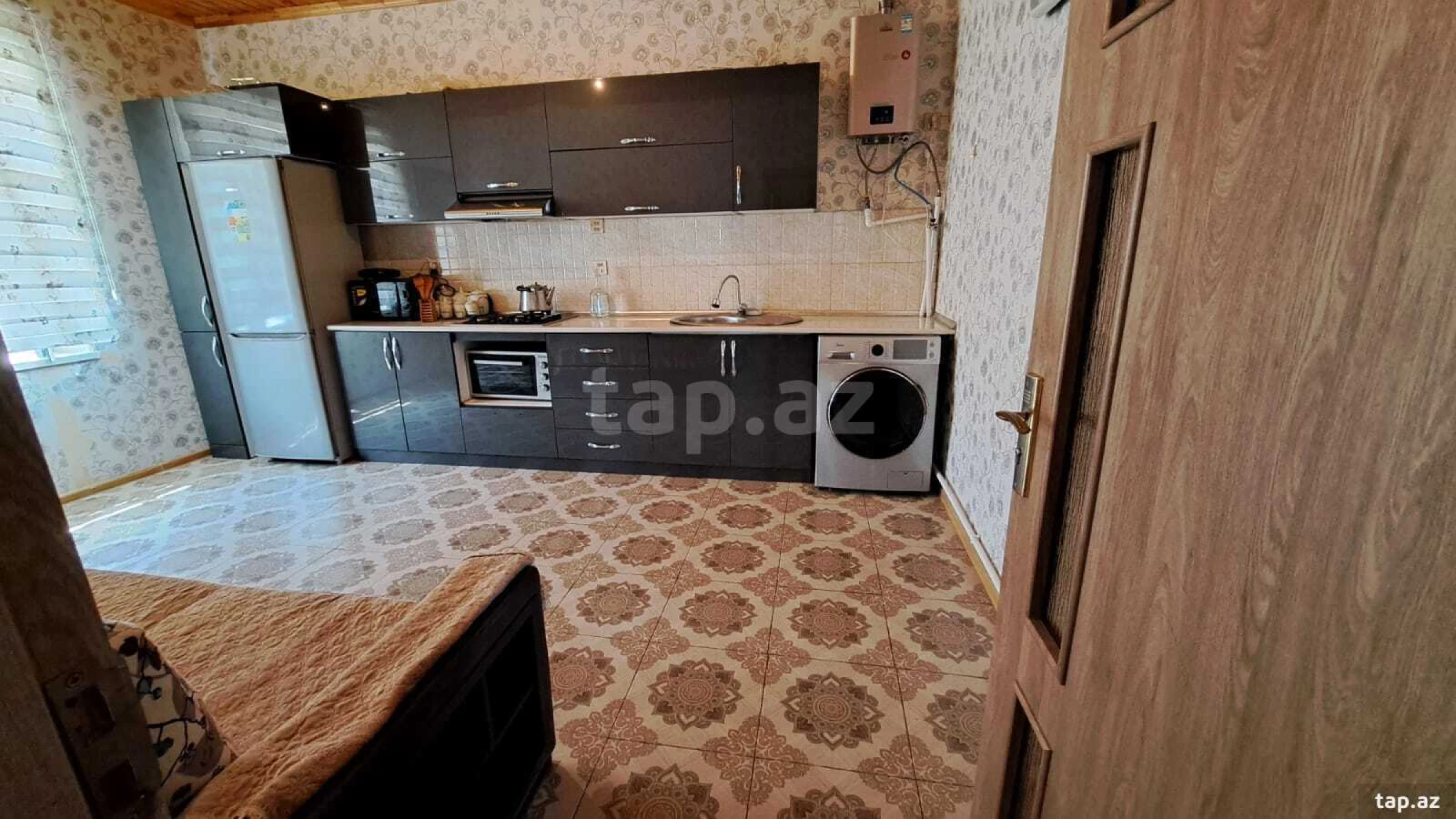 Satılır 4 otaqlı həyət evi 120 m²