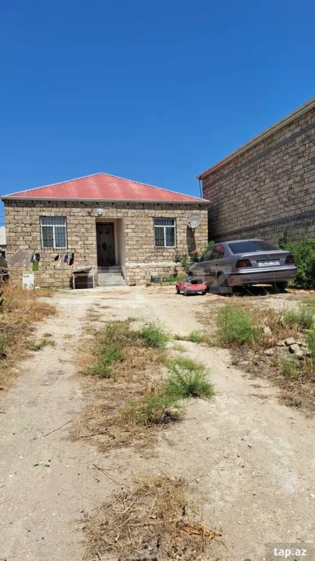 Satılır 4 otaqlı həyət evi 120 m²