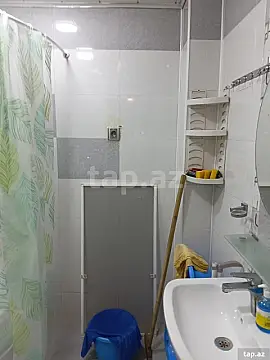 Kirayə verilir 2 otaqlı yeni tikili 50 m²