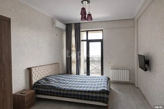 Satılır 2 otaqlı yeni tikili 70 m²