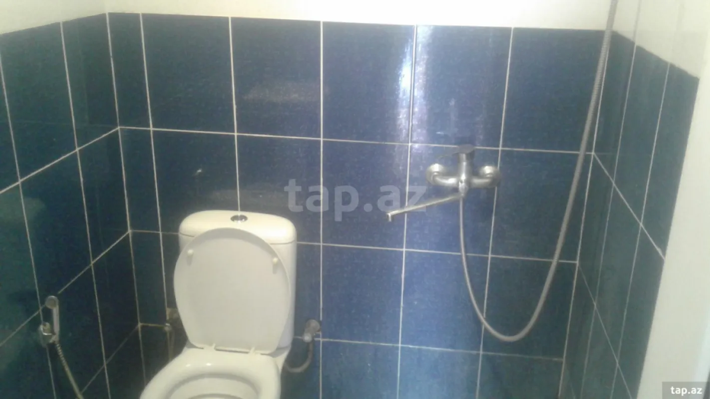 Kirayə verilir 1 otaqlı həyət evi 30 m²