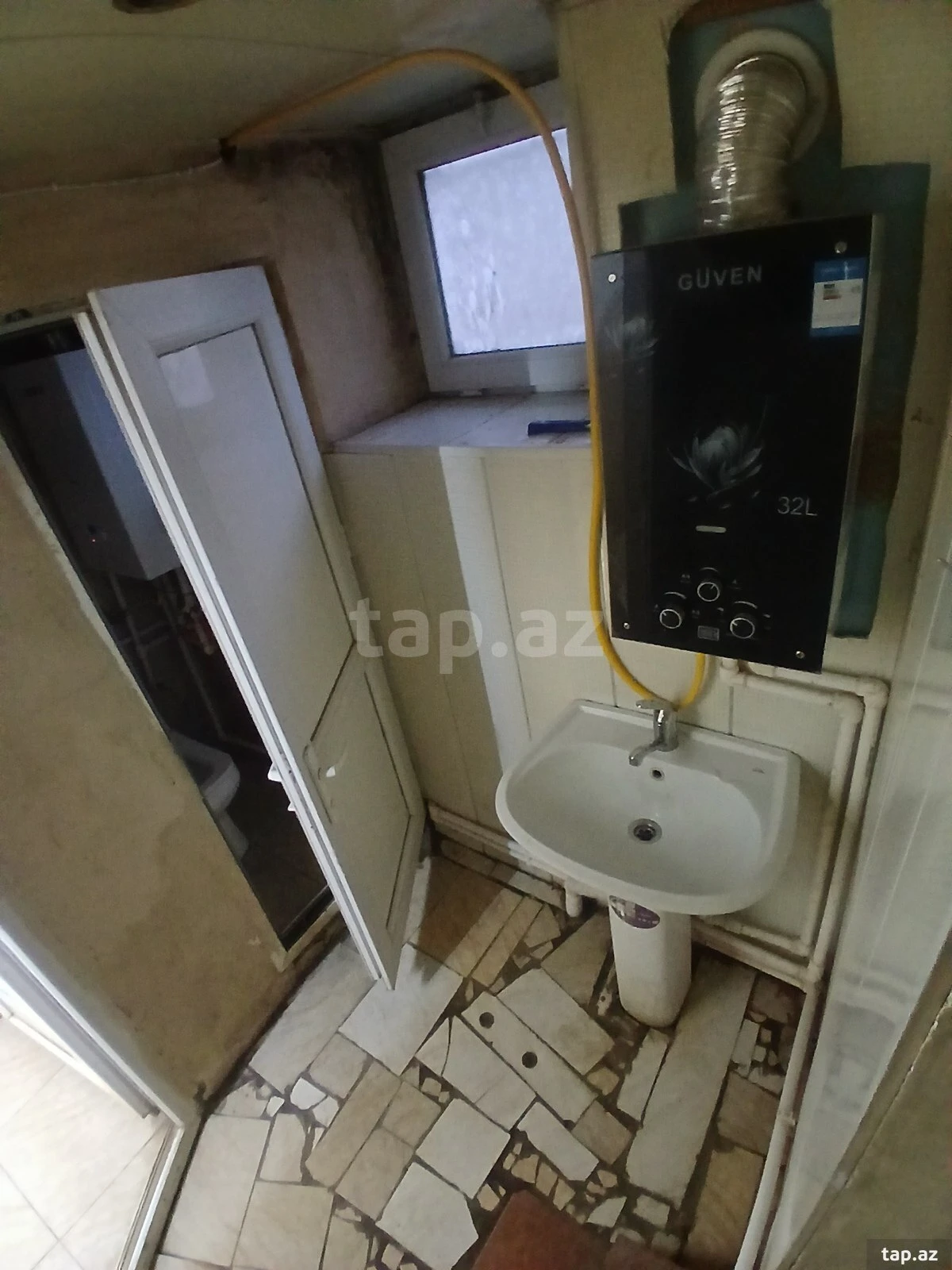 Kirayə verilir 2 otaqlı mənzil 86 m²