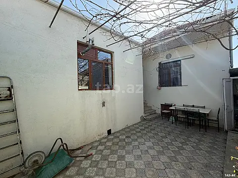 Satılır 3 otaqlı həyət evi 100 m²
