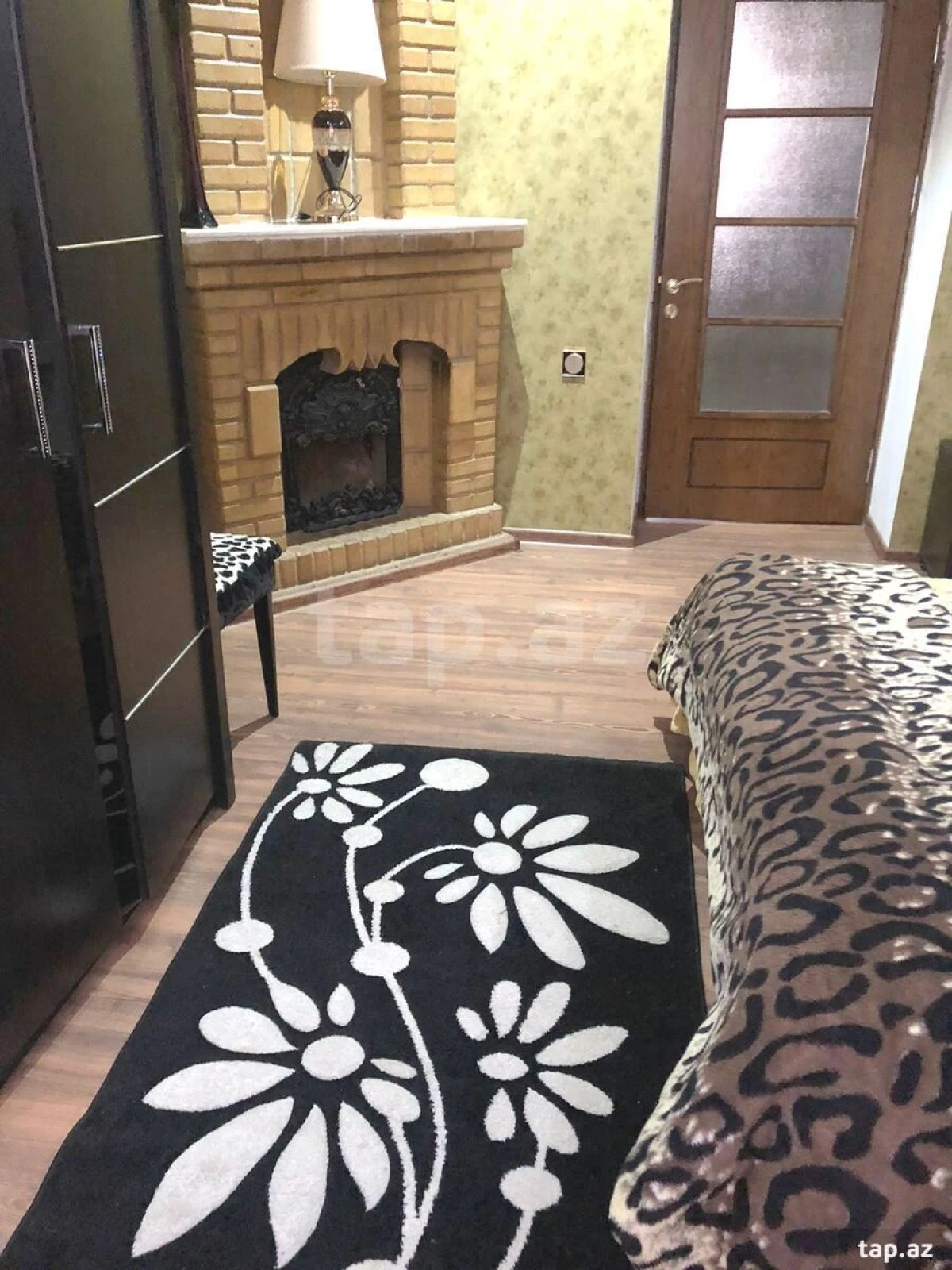 Kirayə verilir 4 otaqlı mənzil 80 m²