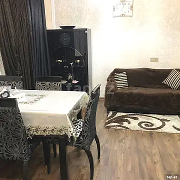Kirayə verilir 4 otaqlı mənzil 80 m²