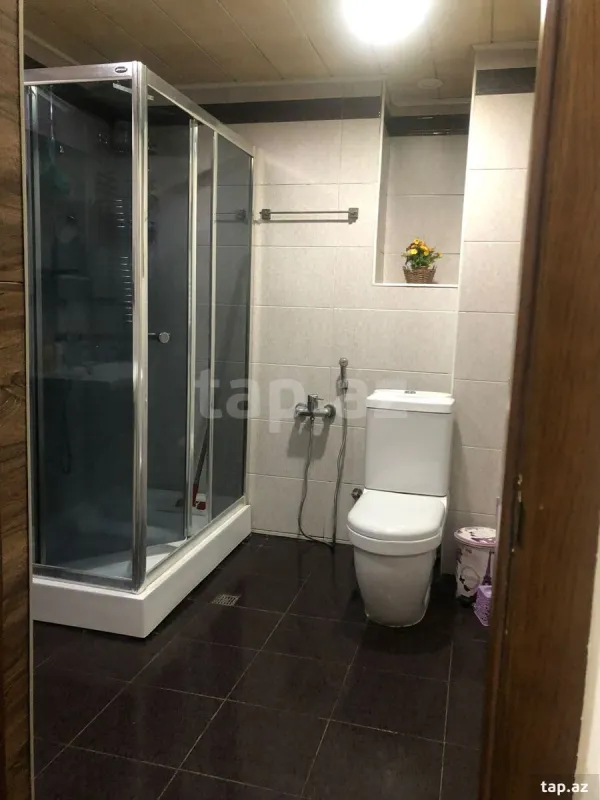 Kirayə verilir 4 otaqlı mənzil 80 m²
