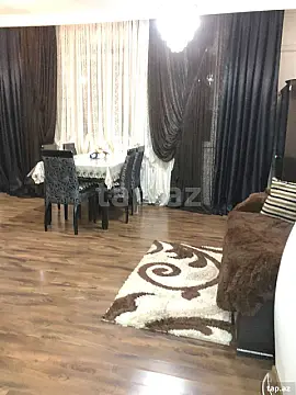 Kirayə verilir 4 otaqlı mənzil 80 m²