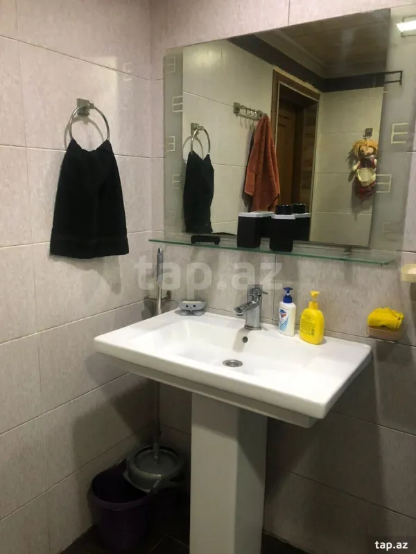 Kirayə verilir 4 otaqlı mənzil 80 m²