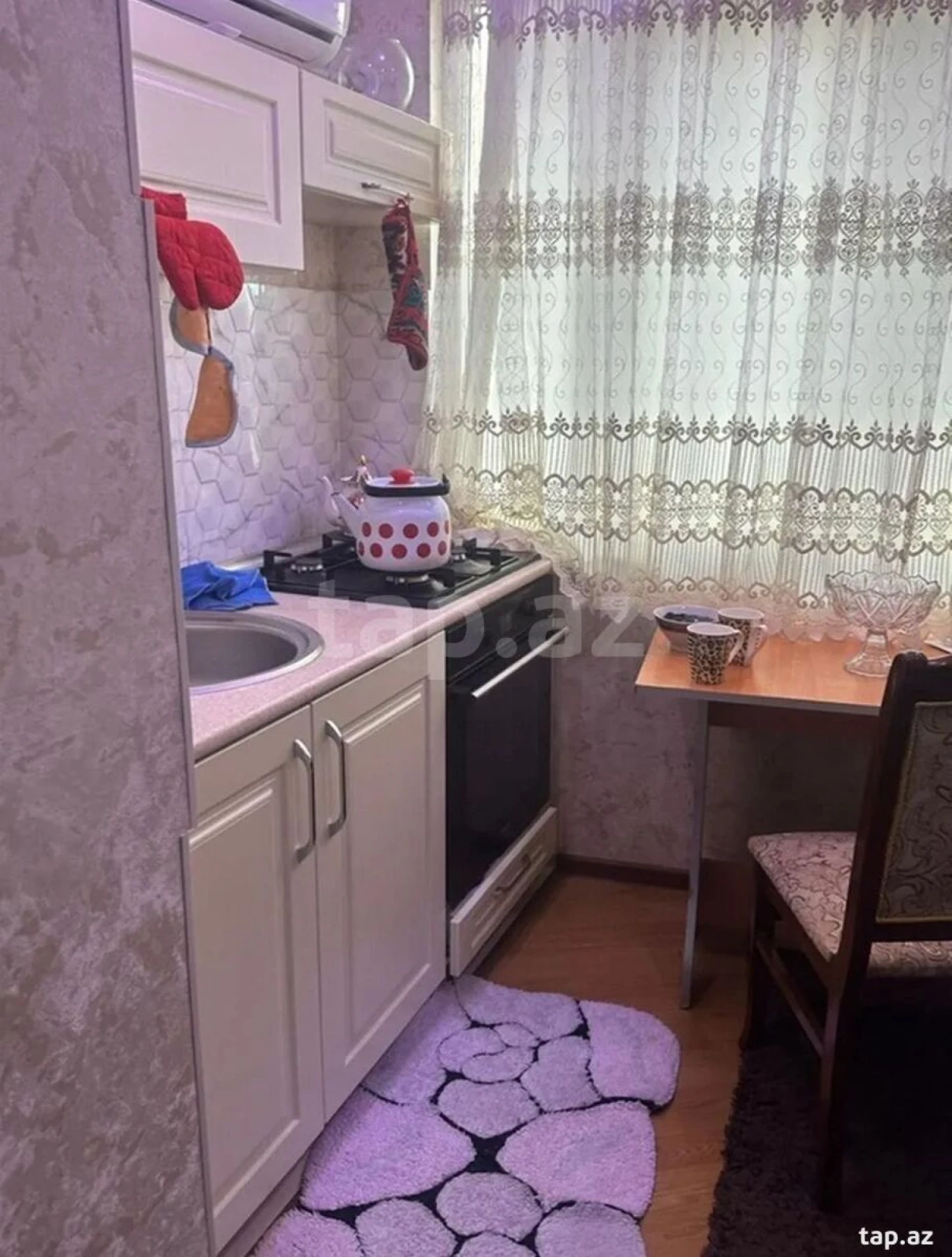 Kirayə verilir 2 otaqlı mənzil 50 m²